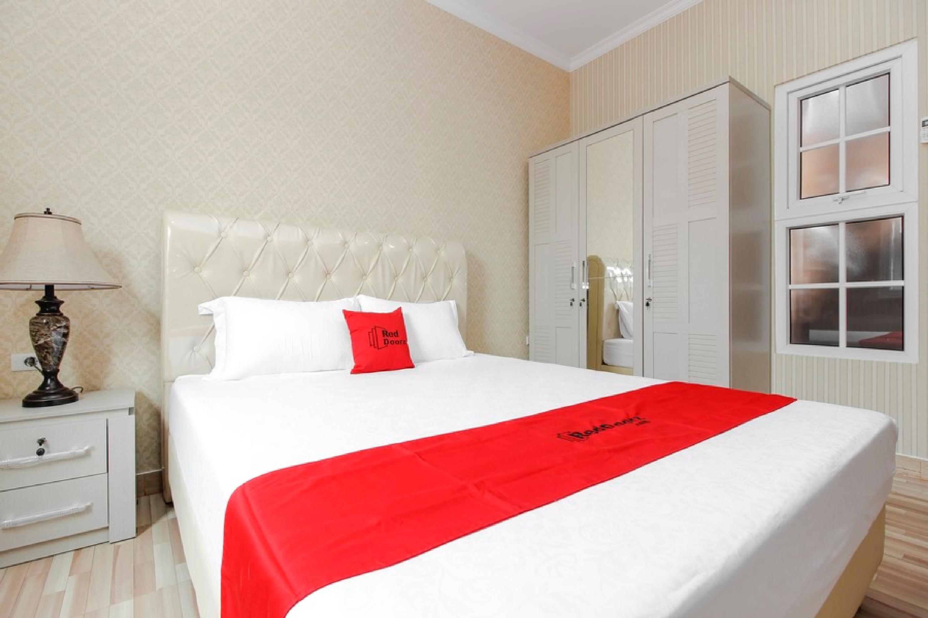 Reddoorz Plus @ Kwitang 2 Yakarta Exterior foto